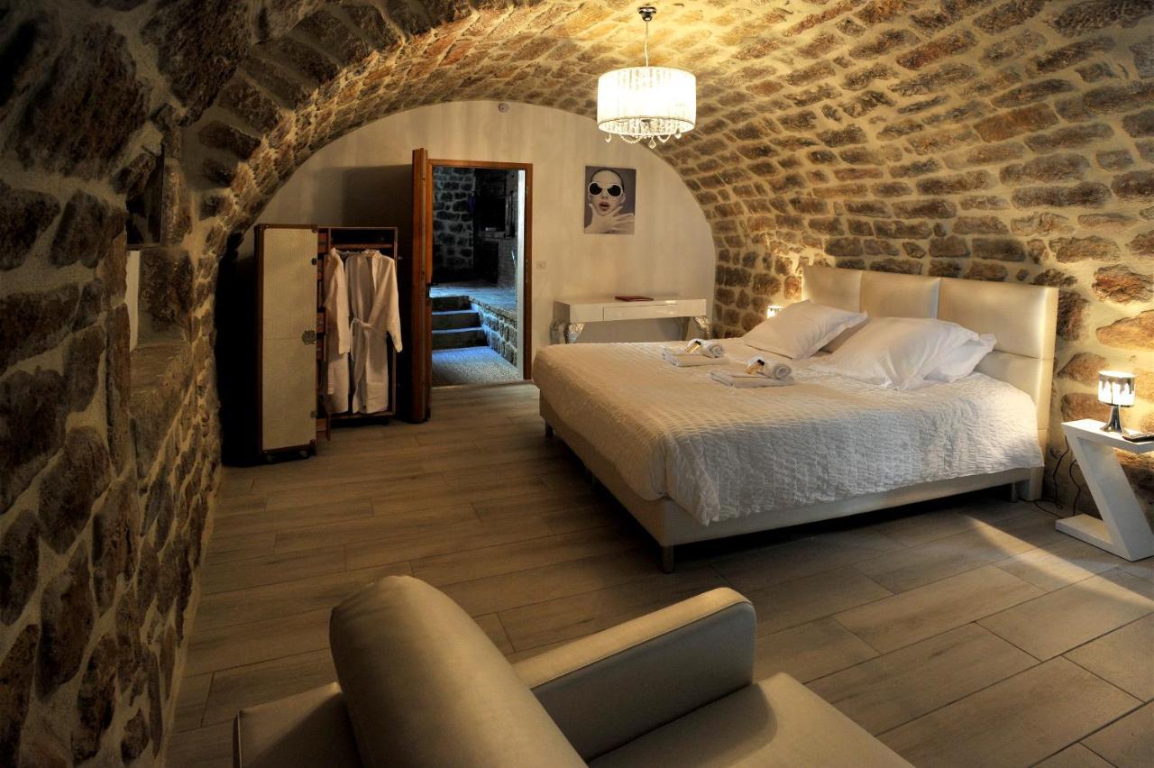 Chambre D'Hote Avec Jacuzzi Sanilhac  ภายนอก รูปภาพ